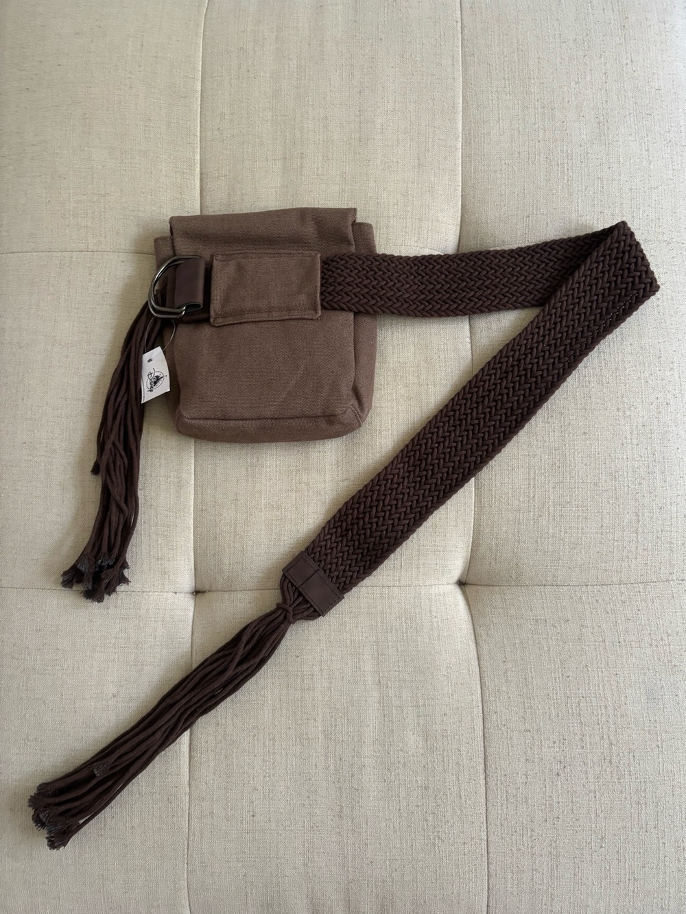 NWT Stars Wars Galaxy’s Edge Black Spire Outpost Belt Bag - Picture 4 of 10